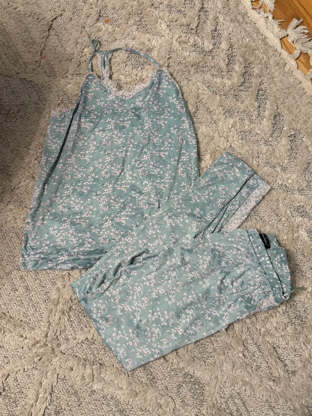 Nanette Lepore floral matching cami pj and bottoms with lace detail on side size